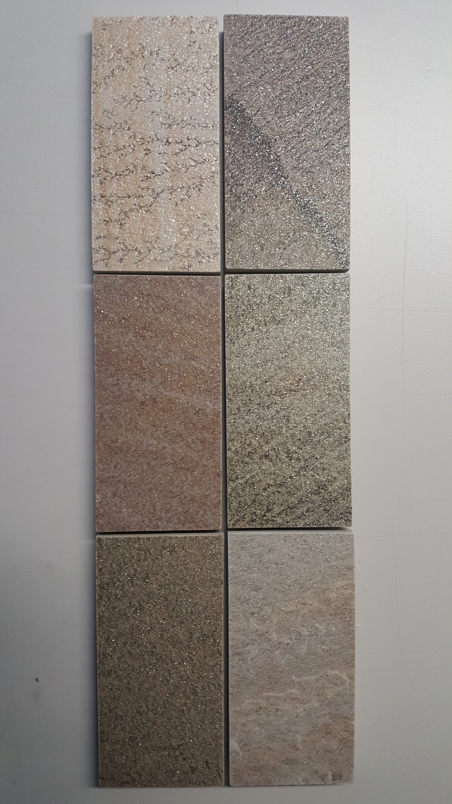 Quarzit grün-braun-violett (Handmuster), SoNat 513